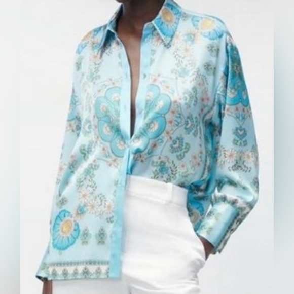 Zara Tops - Zara Light Blue Floral Medallion Button-Up Shirt NWT Medium